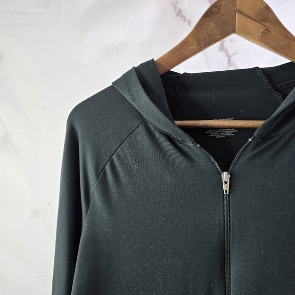 Patagonia Top Womens Medium Black Full Zip Shirt Lightweight Jacket Hood Rhythm - Picture 2 of 11